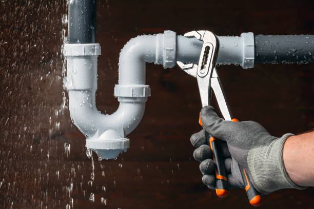 Professional Drain Cleaning technician working in Cottage Hills, IL